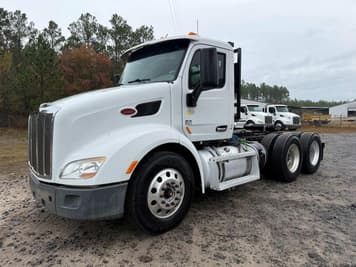 Main image Peterbilt 579